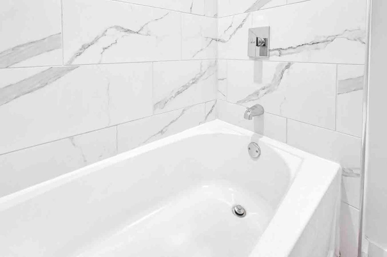 Charming Apt In The Heart Of Downtown With Free Parking Маями Екстериор снимка