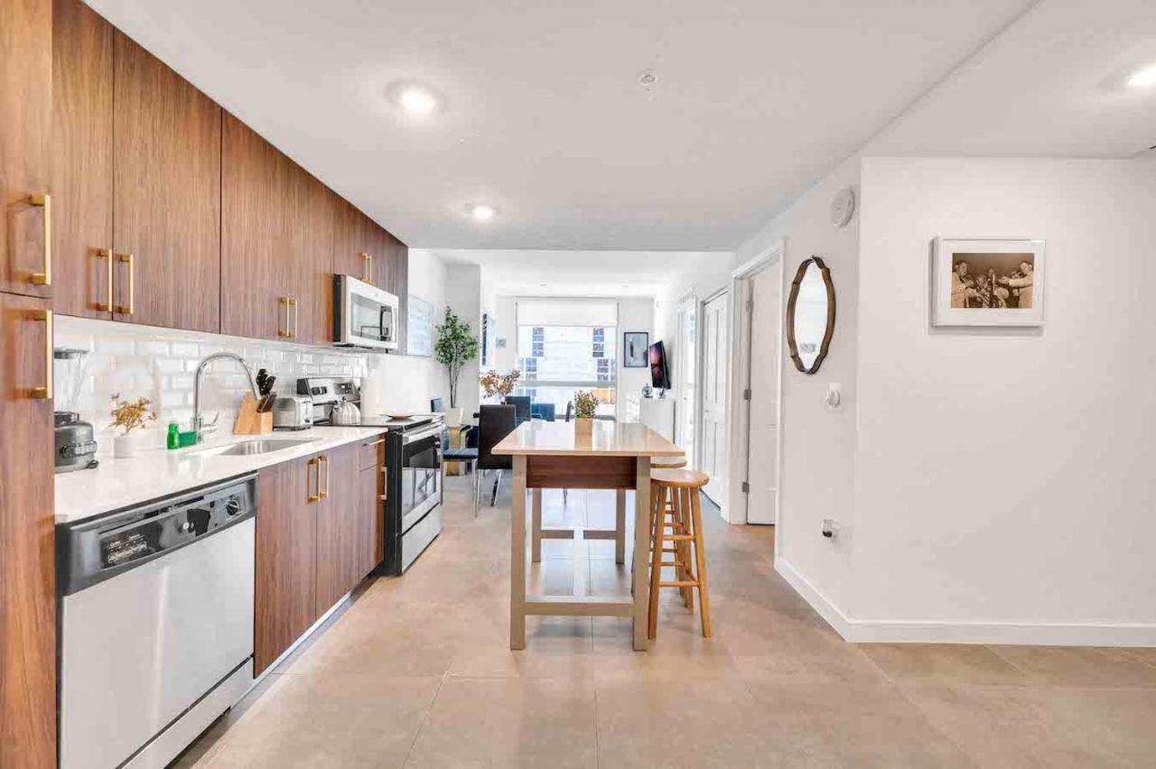 Charming Apt In The Heart Of Downtown With Free Parking Маями Екстериор снимка